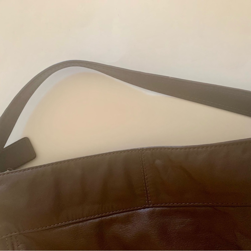 Coach Zoe Large Leather Hobo Shoulder Bag #F1032-F14706, Brown - Picture 5 of 9